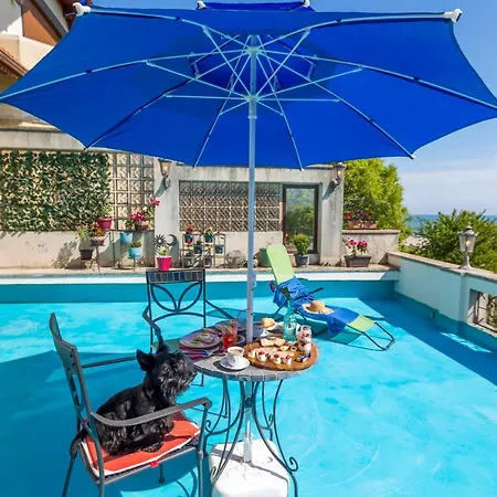 Alojamento de Acomodação e Pequeno-almoço Casa Chintoan - Adult Only