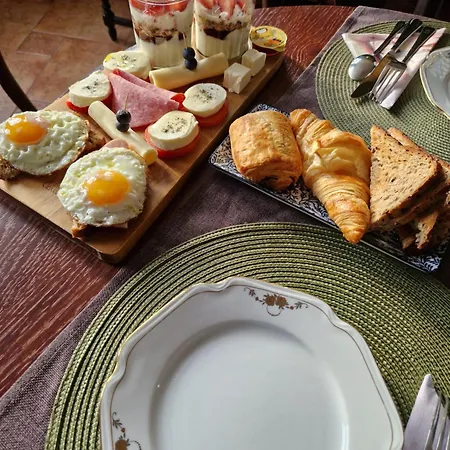 Alojamento de Acomodação e Pequeno-almoço Casa Chintoan - Adult Only 2*
