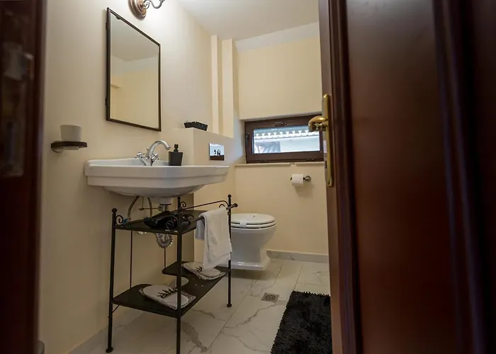 Casa Chintoan - Adult Only Bed & Breakfast Constanta